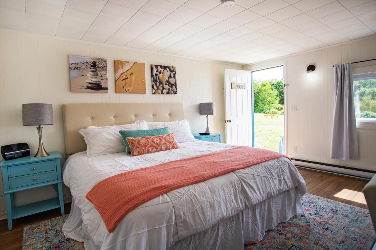 Welshpool Friars Bay Inn & Cottages מראה חיצוני תמונה